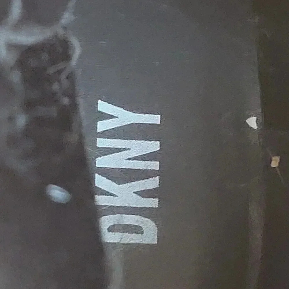 DKNY Ita  Leather Strappy Buckle Ankle Boots Shoes Women's Size 8 - Picture 10 of 13